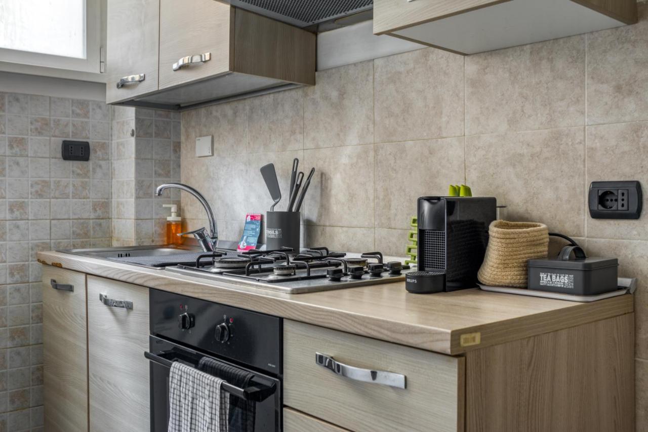 Tiburtina Apartment Рим Экстерьер фото
